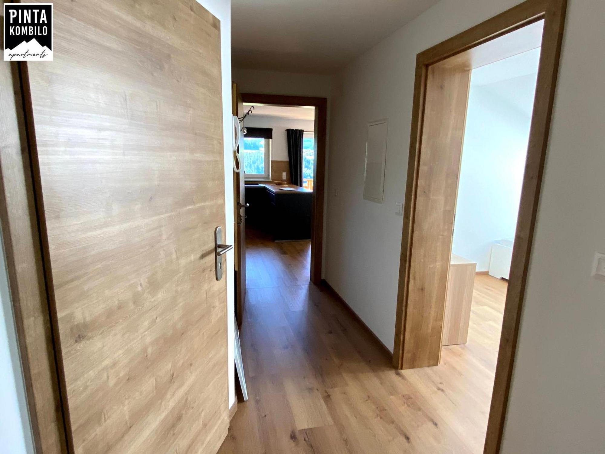 Pinta Kombilo Apartments غوربمينغ الغرفة الصورة